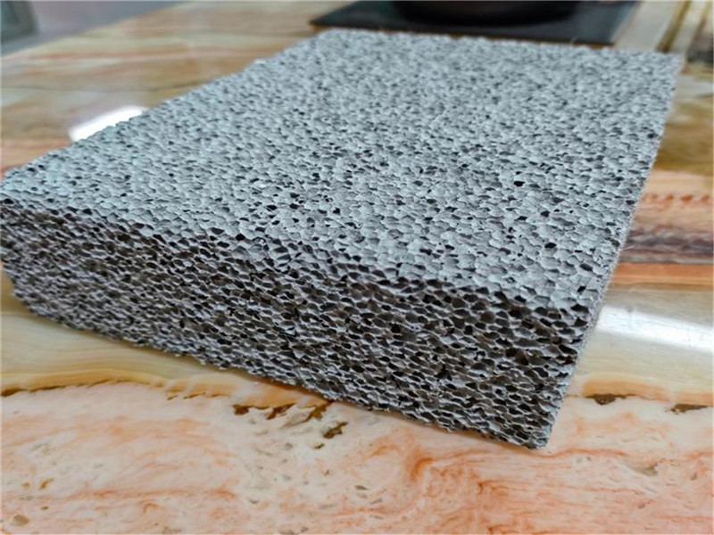 南昌發(fā)泡水泥保溫板